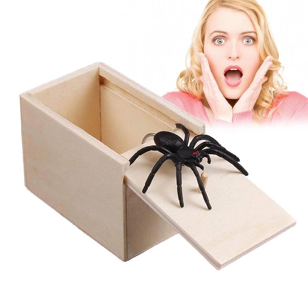 3PCS Boite Surprise Araignee, Boîte Araignée en Bois, Prank Araignée,  Spider Box, Farce et Attrape, Cadeaux Surprises pour Enfants et Adultes