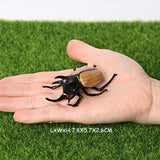 figurine insecte